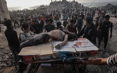 Une image qui explique la réalité : un homme est tué par l’occupation alors qu’il avait faim et cherchait l’aide humanitaire à Gaza !